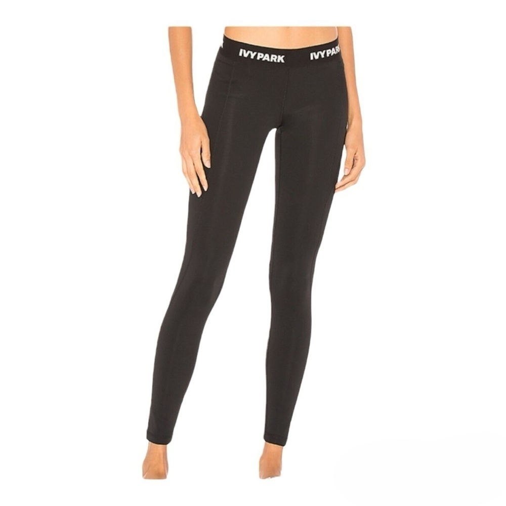 IVY PARK Signature Logo Waistband Mid Rise 7/8 Leggings in Black Women’s Small